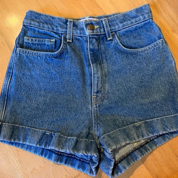 American apparel jean shorts - Picture 1 of 3